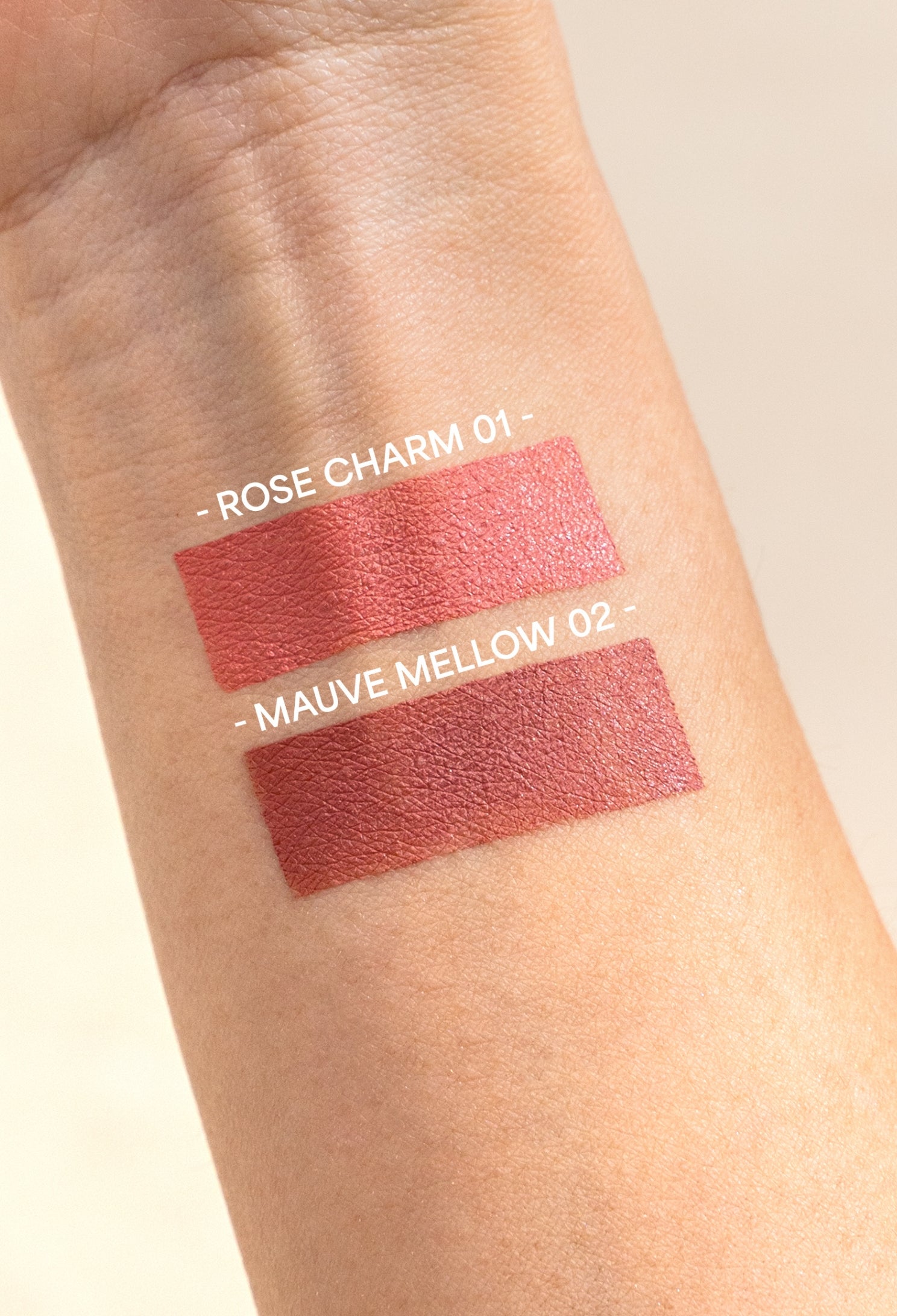 lavera Floral Cream Blush -Mauve Mellow 02- lors de l'application