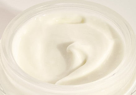 lavera basis sensitive q10 Consistenza