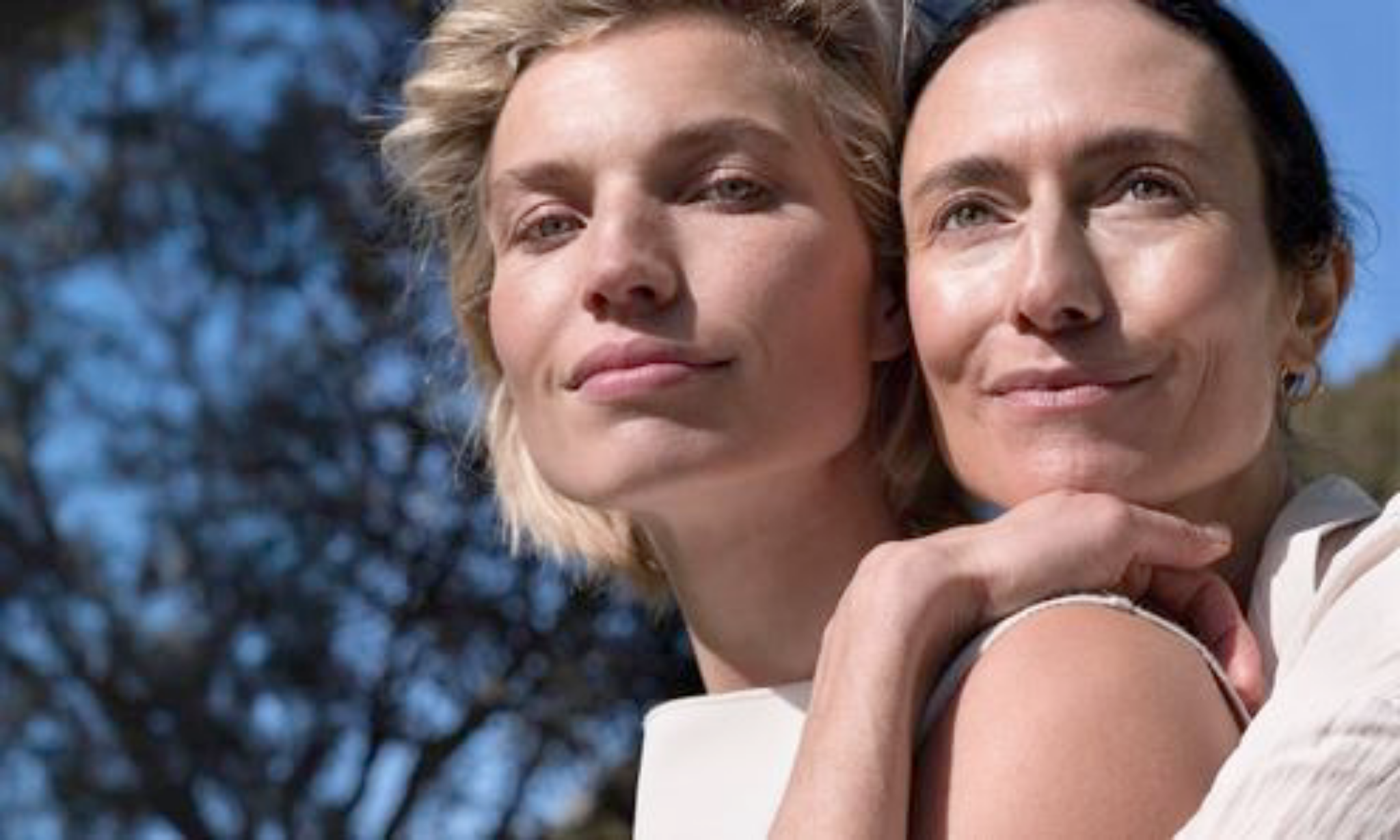 Due donne nella natura