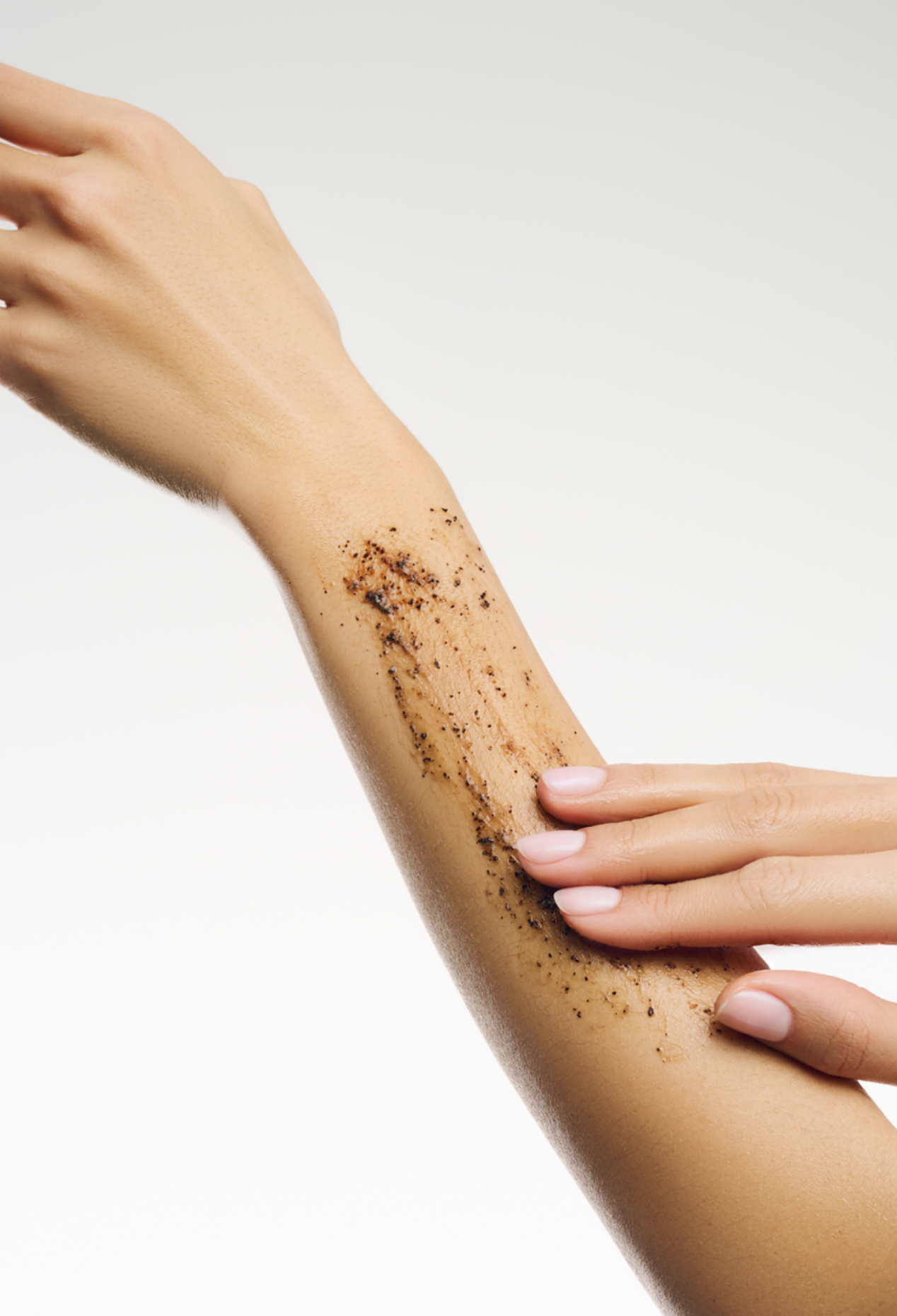 lavera Duschpeeling Purify Me durante l'applicazione