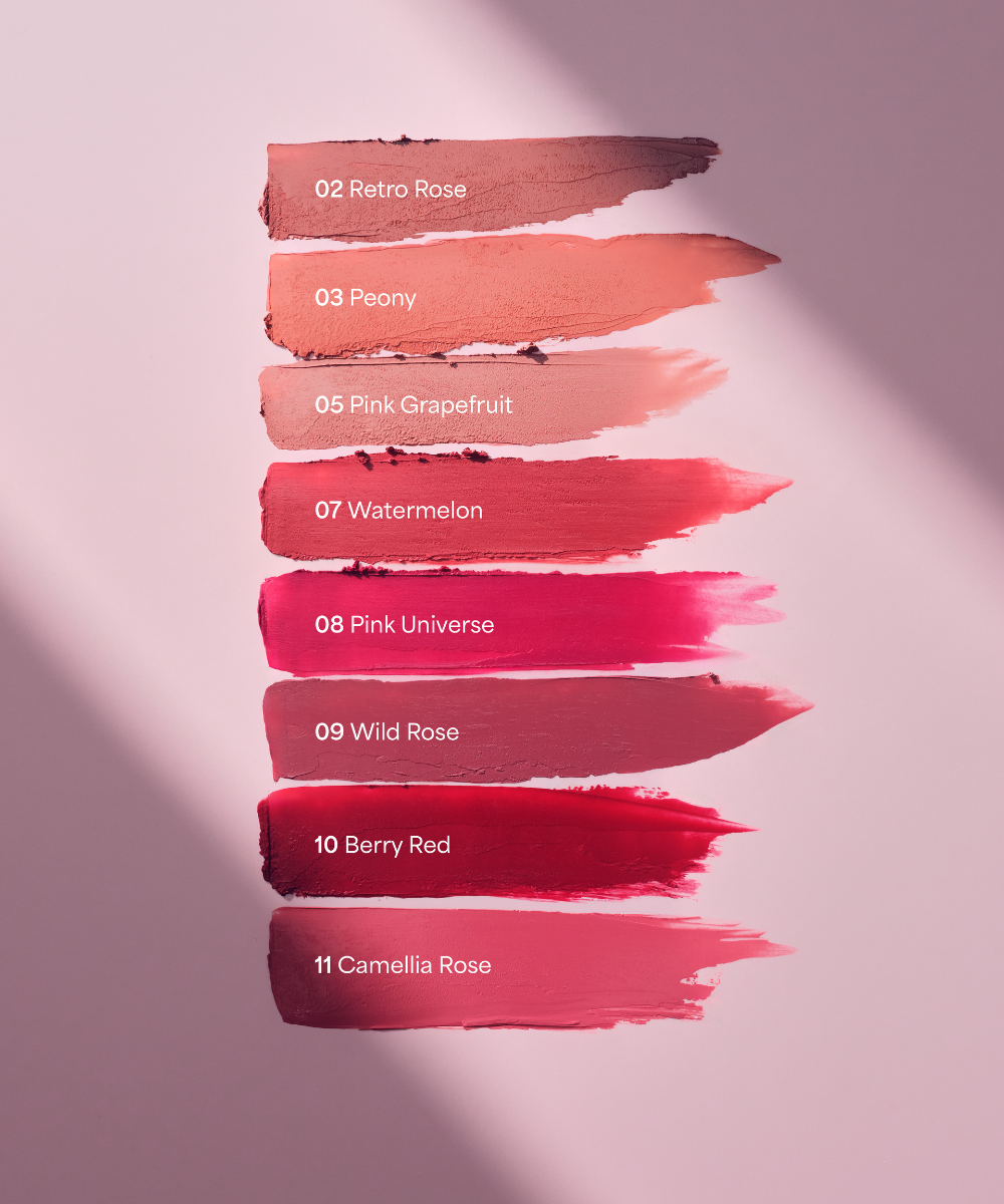 lavera Cream Glow Lipstick -Watermelon 07- lors de l'application